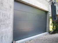Porte de garage grise