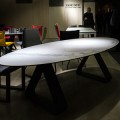Façonnage d'un plateau de table en céramique 6 mm Forme arrondie pour plus de design